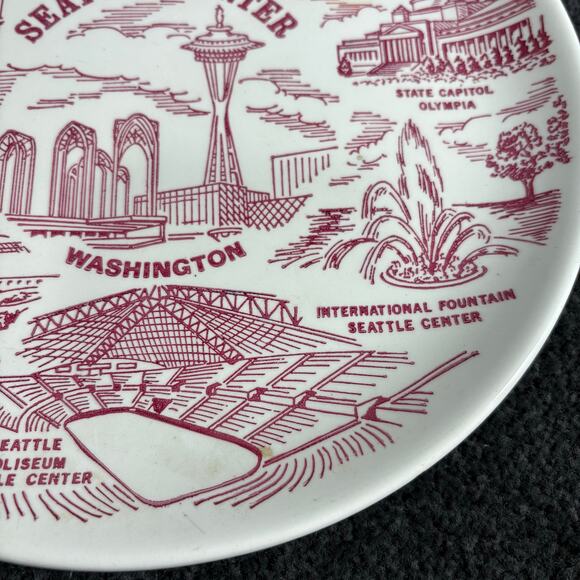 Seattle Center Red Transferware Vernon Kilns Vintage Plate - Washington Souvenir - Picture 6 of 8